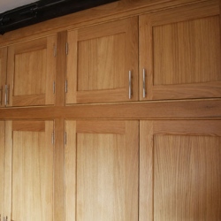 Bespoke Fitted Wardrobe in London 25