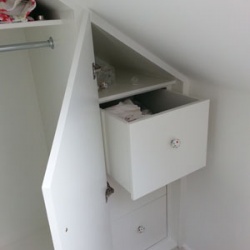 Bespoke Fitted Wardrobe in London 27