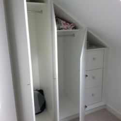 Bespoke Fitted Wardrobe in London 30