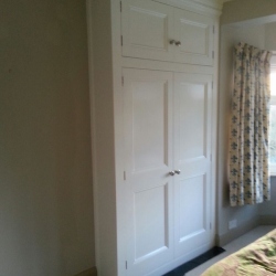 Bespoke Fitted Wardrobe in London 48