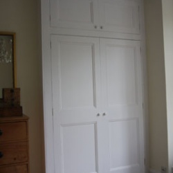 Bespoke Fitted Wardrobe in London 50